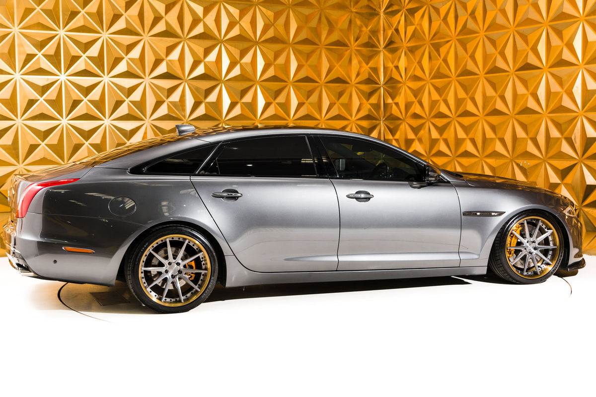 Jaguar XJ X351